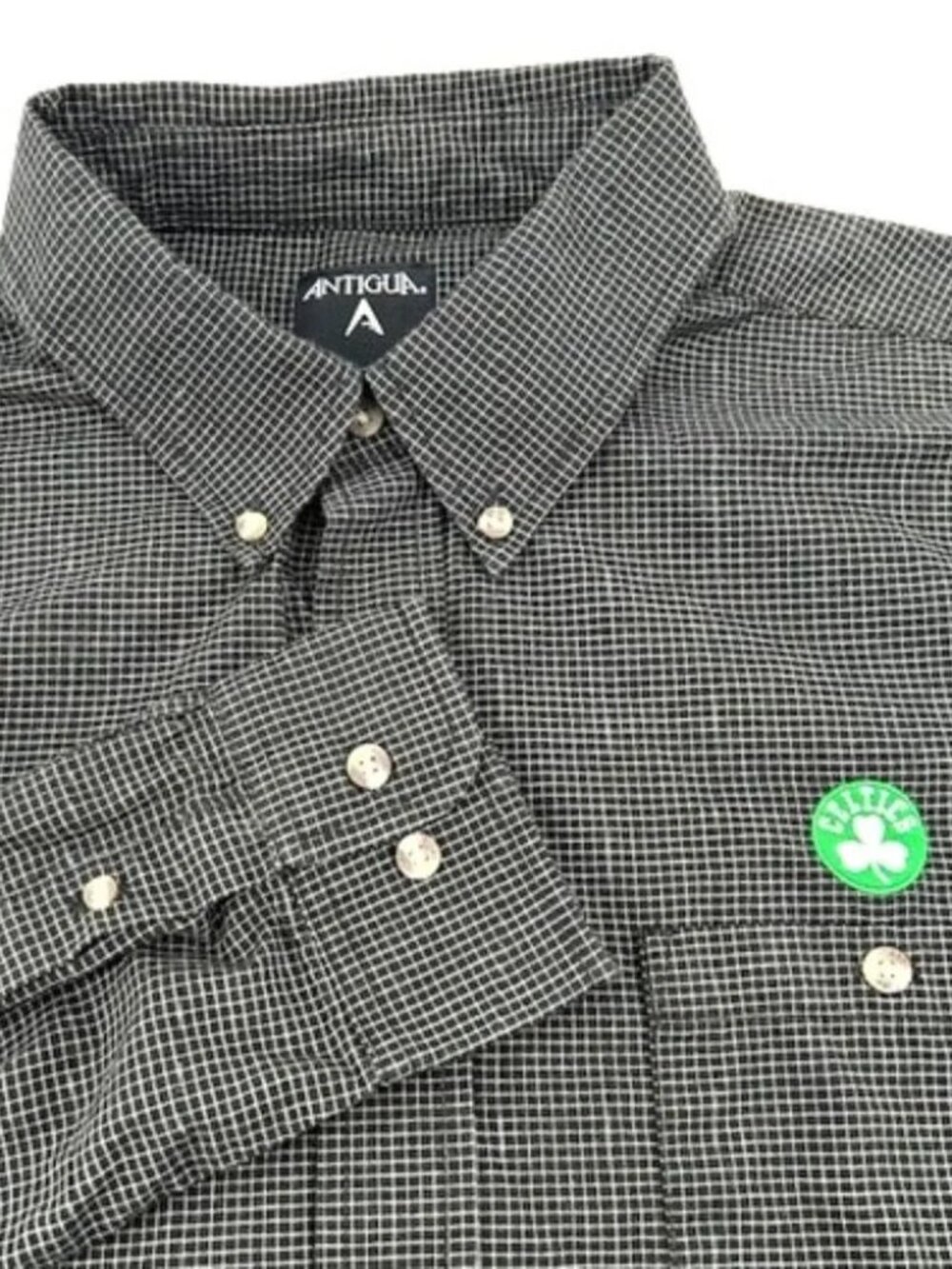 Antigua Men's Boston Celtics NBA Fan XL Logo Button-Down Plaid Shirt Black White